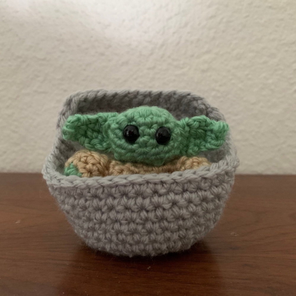Baby Alien 👽 toy ornaments